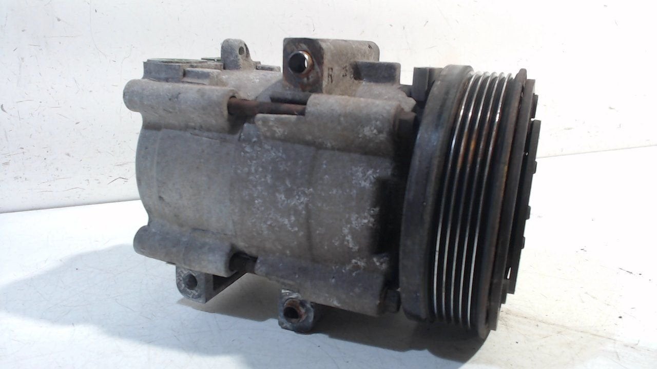Airco pomp Ford Transit, Onderdelen@venauto.nl, Van der Ven Autorecycling B.V., Gebruikt, Ettenseweg 76, 4706 PB Roosendaal, The Netherlands