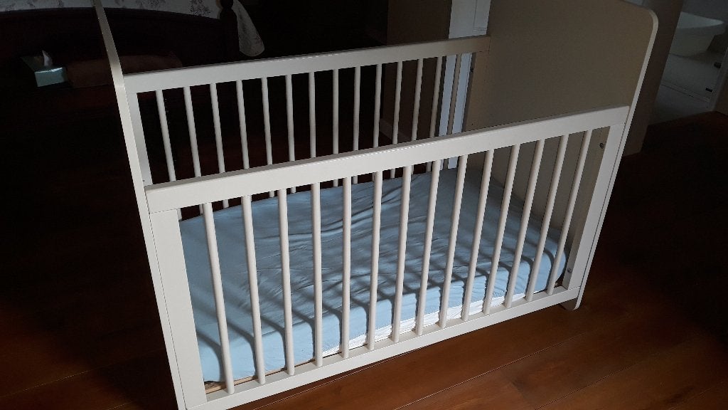 Lit à bareaux, Enfants & Bébés, Chambre d'enfant | Lits, Matelas, Moins de 70 cm, Enlèvement, Utilisé