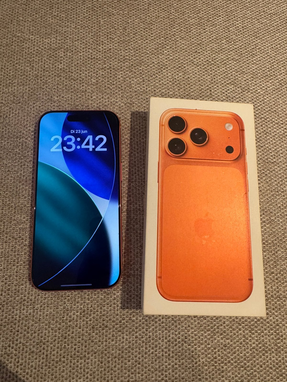 Apple iPhone 17 Pro - Orange - 256GB - Nieuwstaat!, Telecommunicatie, Mobiele telefoons | Apple iPhone, Ophalen of Verzenden, Zo goed als nieuw
