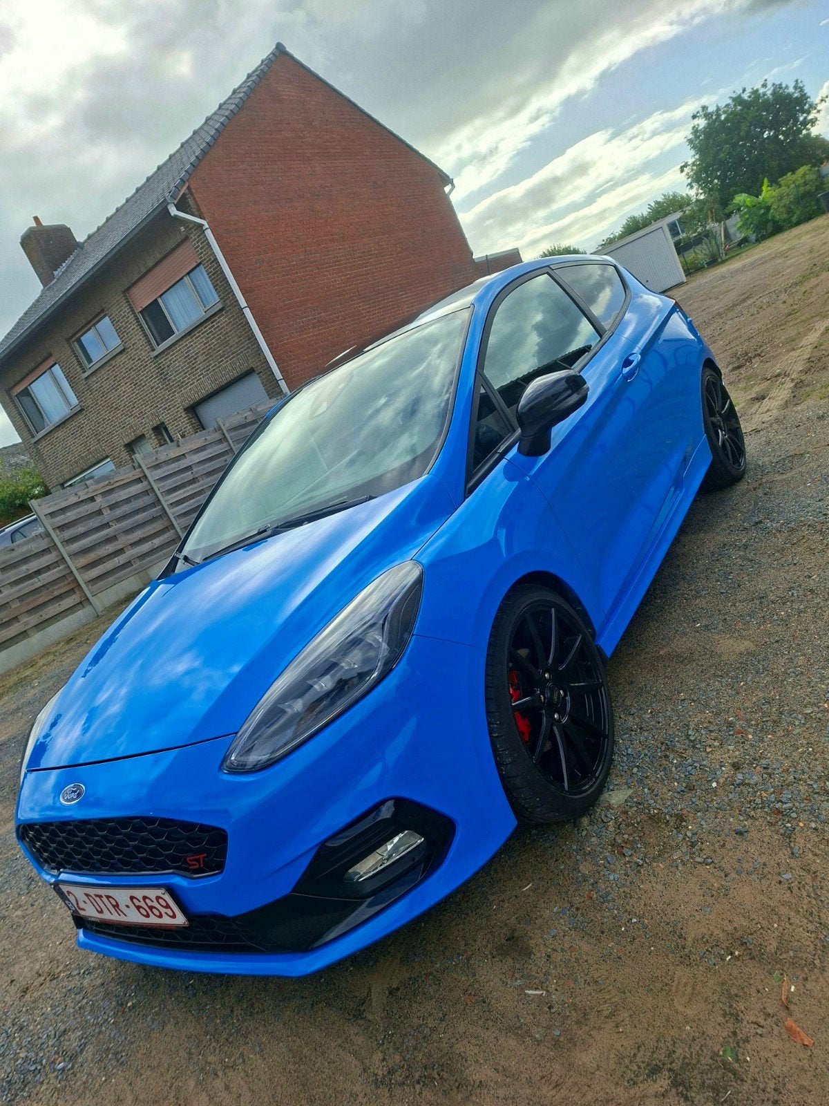 fors fiesta st mk8 limited edition, Autos, Achat, Euro 6, Boîte manuelle, Entretenue par le concessionnaire