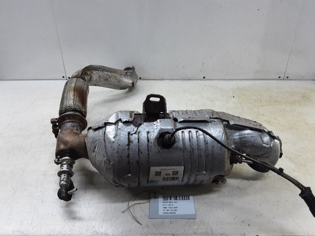 KATALYSATOR 308 (L3 / L8 / LB / LH / LP) (9823467180), Gebruikt, Peugeot