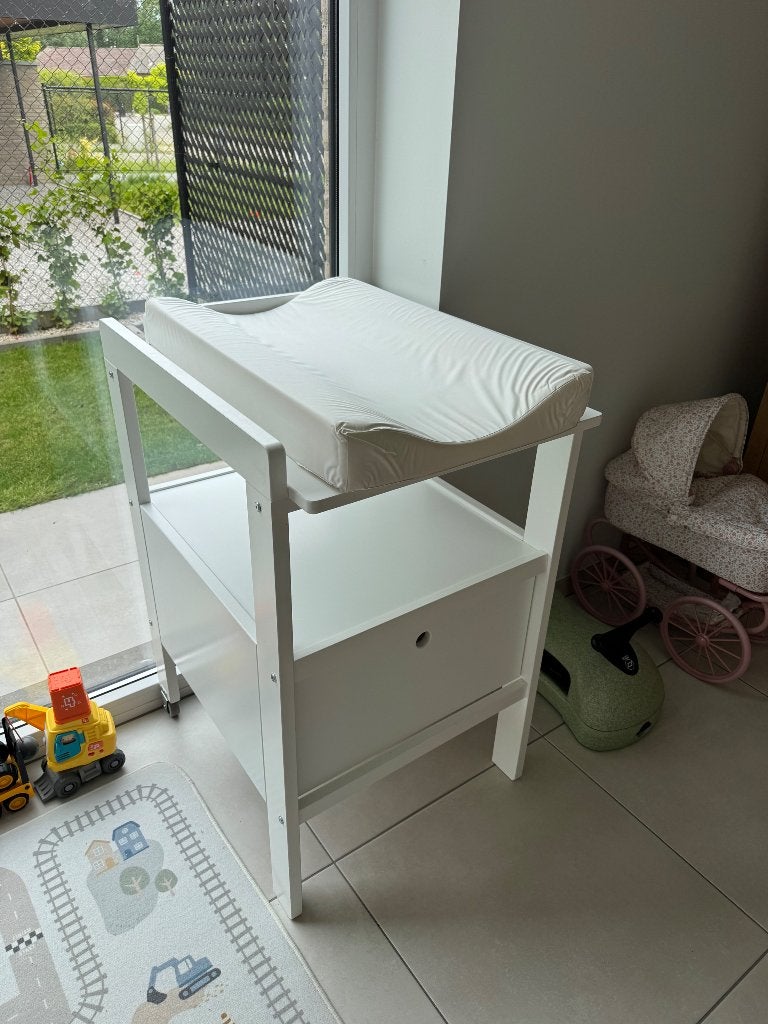 Verzorgingstafel + kussen, Kinderen en Baby's, Ophalen, Gebruikt, Aankleedkussen, Overige merken