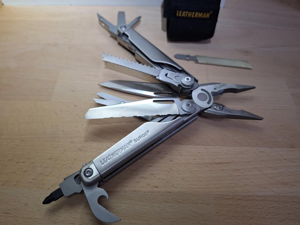 Leatherman surge verkocht, Enlèvement