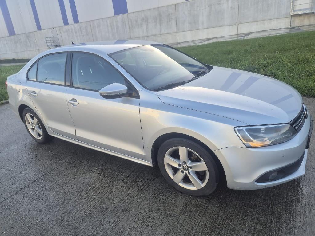 Volkswagen Jetta 1.6 Diesel, Auto's, Euro 5, Bedrijf, 5 deurs, Jetta