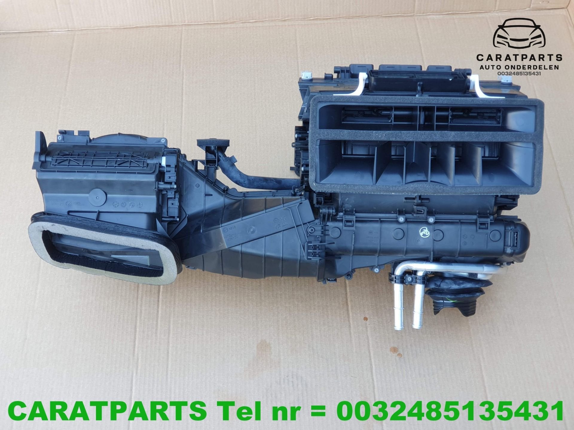 Bo tier de chauffage Audi A6 4G1820005L Bo tier de distribut, AUDI AG, Auto-Union-Strasse 1
85045  Ingolstadt, DE, Audi, Utilisé