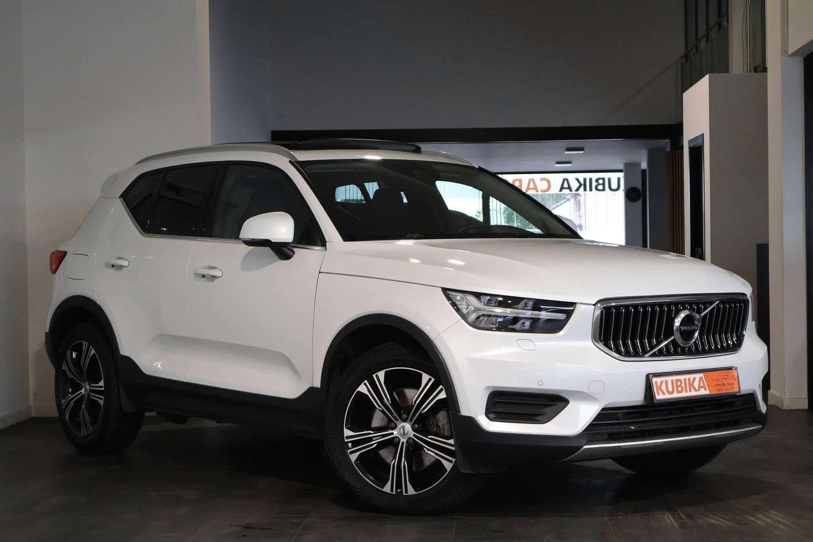 Volvo XC40 XC40 1.5 T4 PHEV Pano TrekH ACC Carplay Garantie*, Auto's, Volvo, Automaat, Gebruikt, Leder, 5 zetels