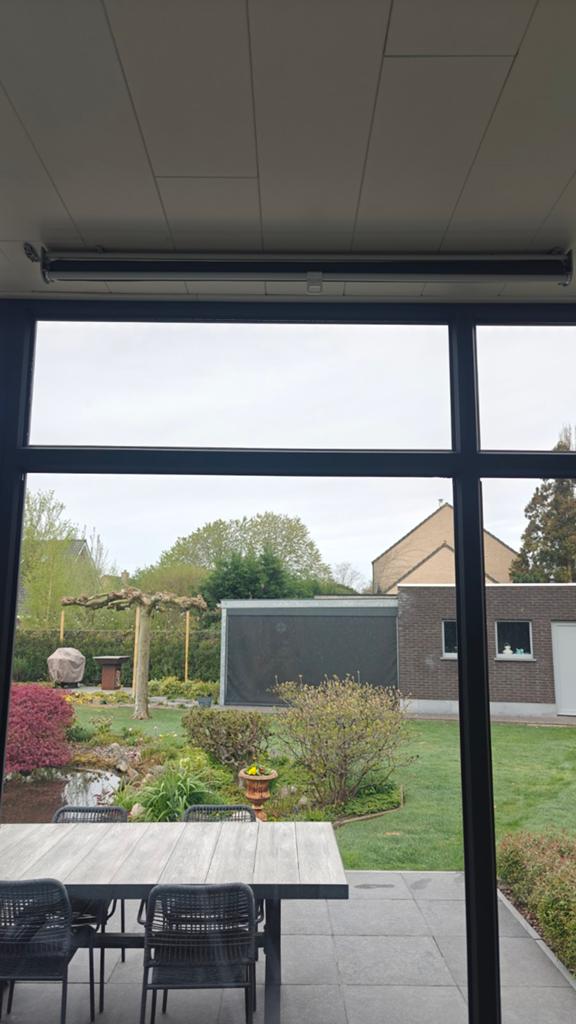 Rolgordijn zonnewering., Ophalen, Zo goed als nieuw, Grijs, 150 tot 200 cm