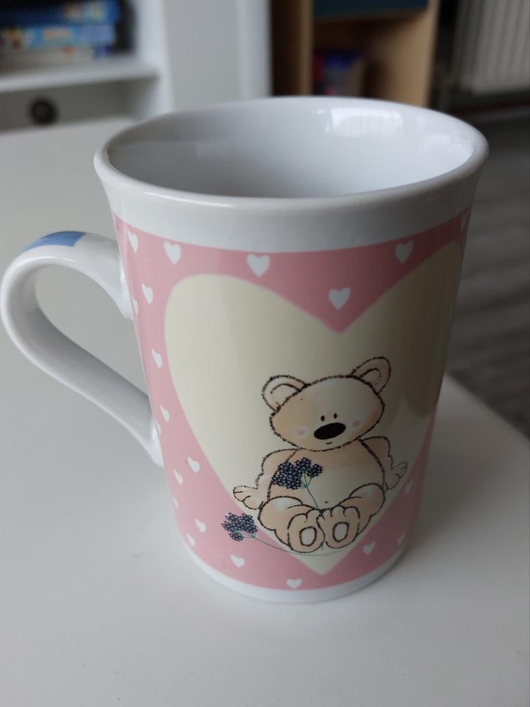 Koffiemok (of thee- of melkmok) met beertjes op., Ophalen, Gebruikt, Overige stijlen, Kop(pen) en/of Schotel(s)