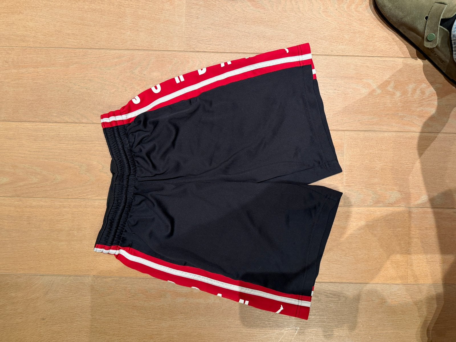 Basketbalshort Maat 147-163 13-14j, Ophalen, Gedragen, Overige typen
