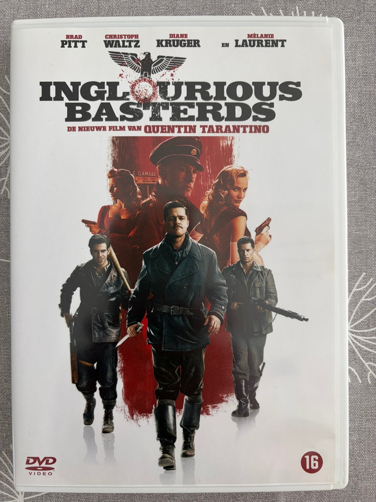 Inglourious Basterds DVD, CD & DVD, DVD | Action, Enlèvement ou Envoi, Utilisé, Guerre
