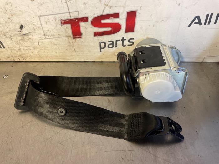 Ceinture de sécurité arrière gauche d'un Audi A4, -, 3 mois de garantie, Utilisé, -