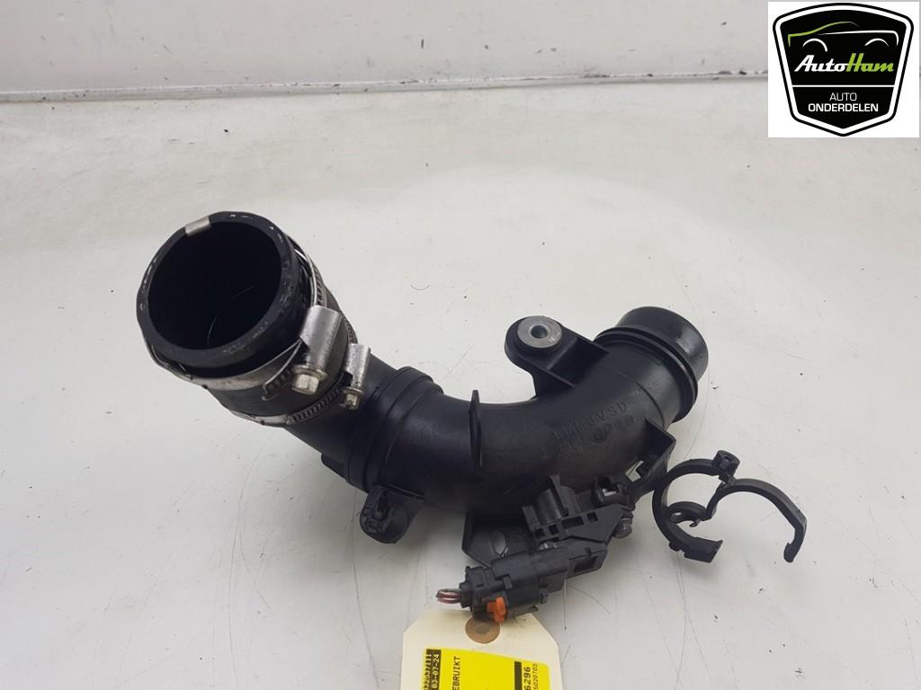 INTERCOOLER PIPE Peugeot 3008 II (M4 / MC / MJ / MR), Autos : Pièces & Accessoires, Utilisé, Peugeot