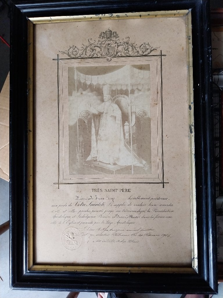 Ancien cadre Très Saint Père, Enlèvement ou Envoi