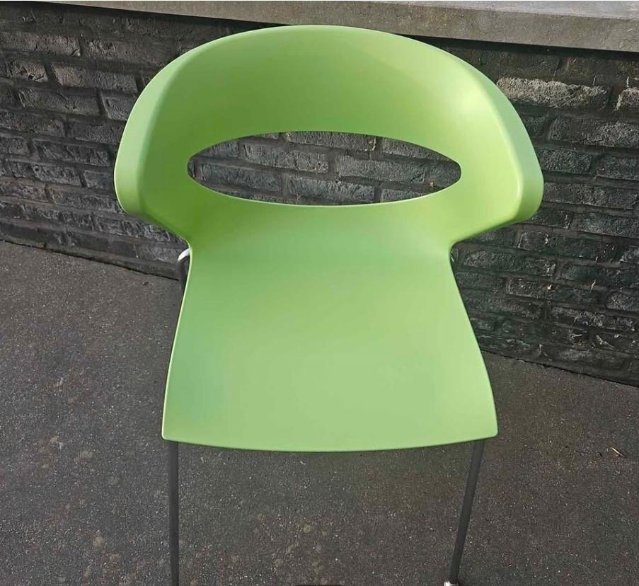 5 kuipstoelen Kicca, Ophalen