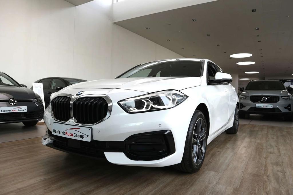 BMW 1 Serie 118 STEPTRONIC*SPORT*TREKHAAK*37.000KM*TOPAANBOD, Gebruikt, 136 pk, 5 deurs, 1499 cc