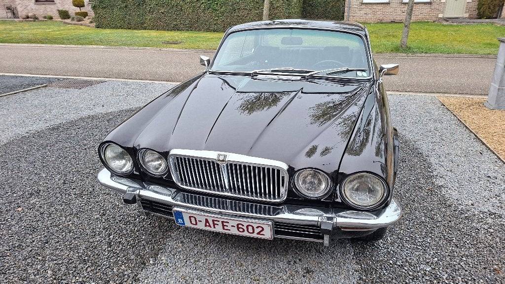 Oldtimer Jaguar XJ coupé, Auto's, Jaguar, Particulier, XJ, Benzine, Coupé, 2 deurs, Automaat, Overige kleuren, Zwart, Leder, Achterwielaandrijving