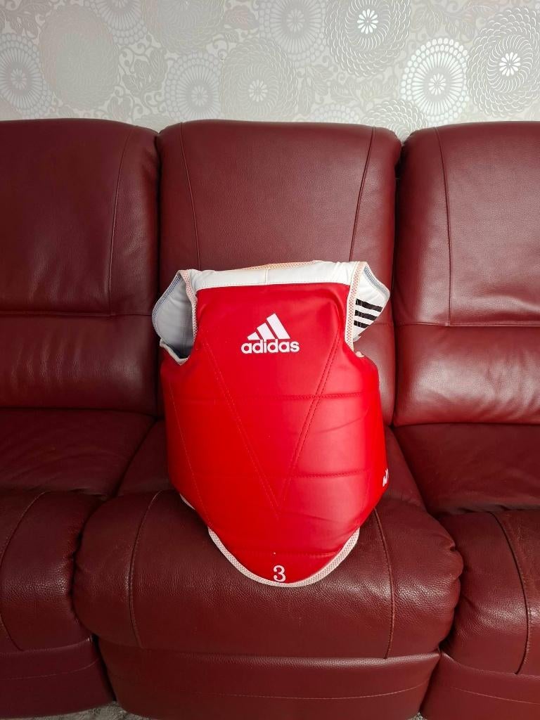 Borstbescherming Adidas, Sport en Fitness, Vechtsporten en Zelfverdediging, Ophalen, Overige, Vechtsportbescherming, Maat M