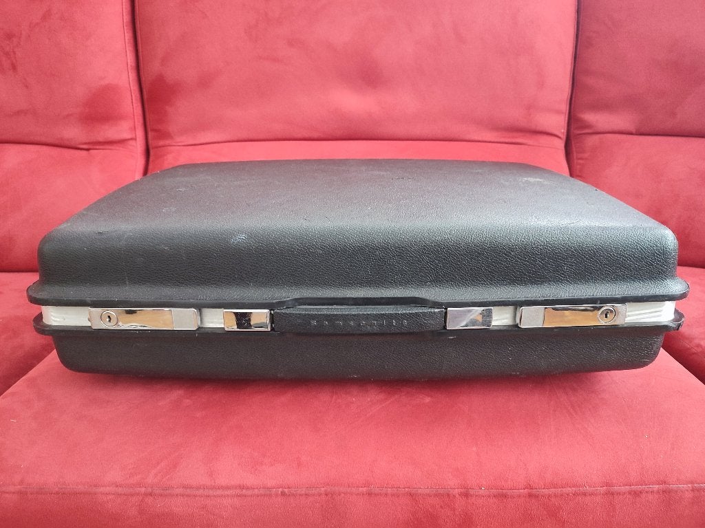 Samsonite Executive Attaché Large Business Case, Plastique dur, Enlèvement, Utilisé, 60 à 70 cm