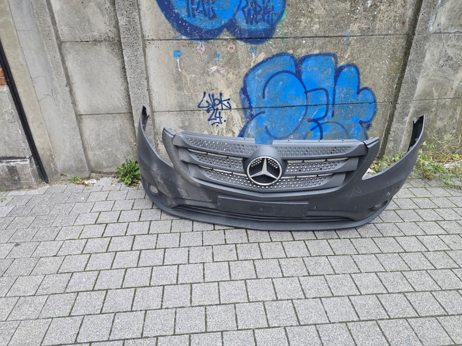 Pare choc noir avant mercedes vito taurer 447 2025, Autos : Pièces & Accessoires, Avant, Porte