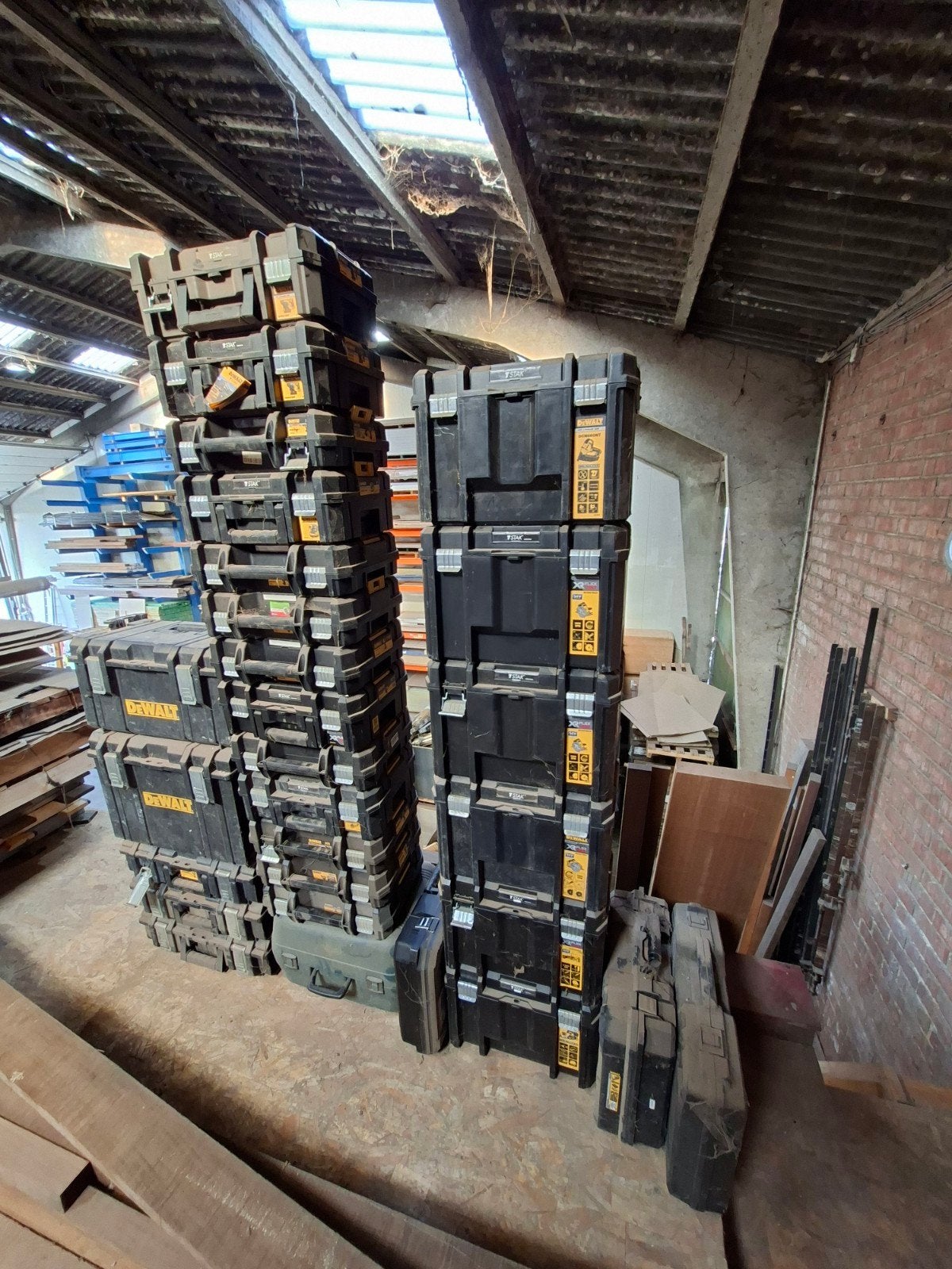 dewalt koffers, Doe-het-zelf en Bouw, Gereedschapskisten, Ophalen