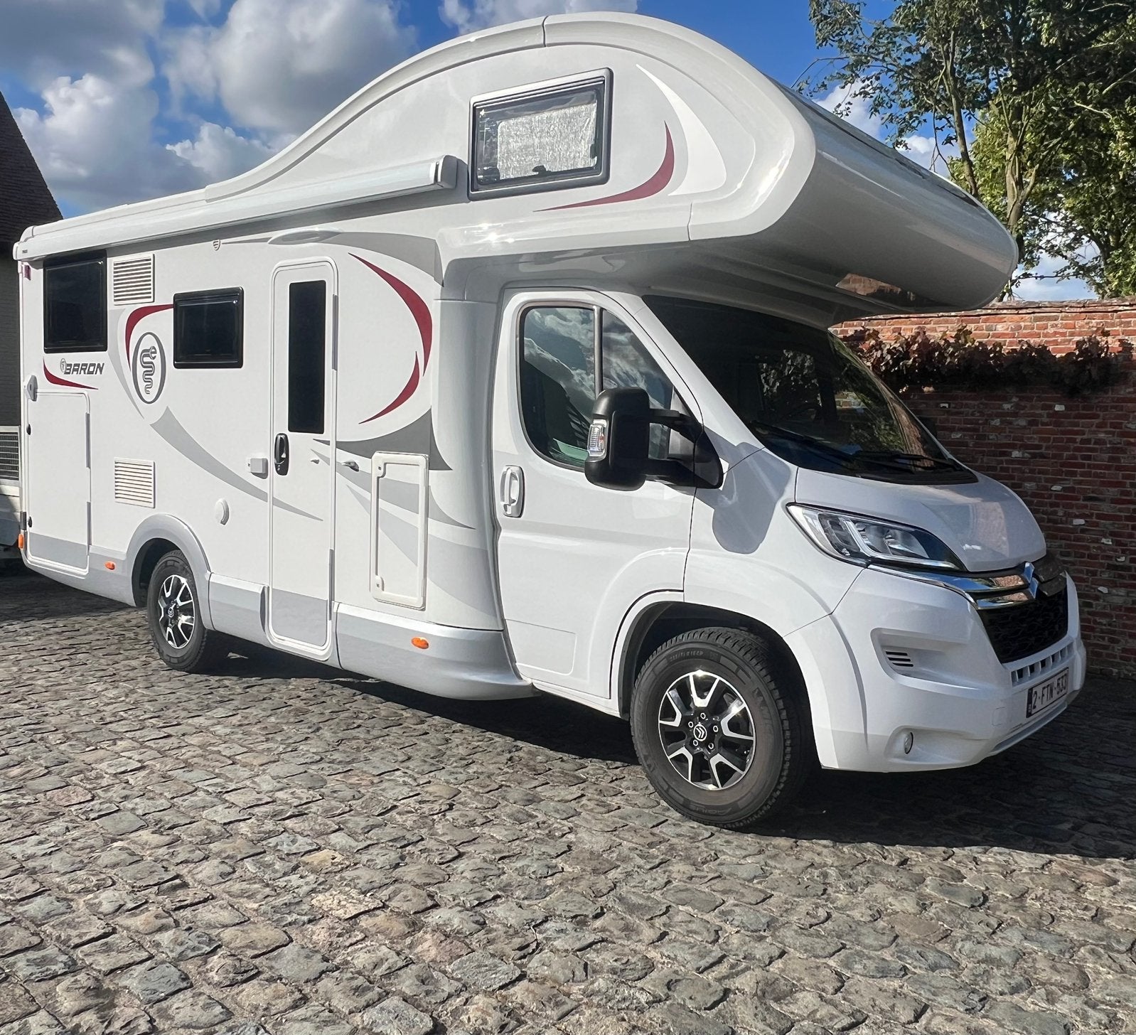 Mobilhome, Last Minute vrij vanaf 25 augustus!, Caravanes & Camping, Camping-cars, Siège de train, Autres marques, Jusqu'à 6, Diesel