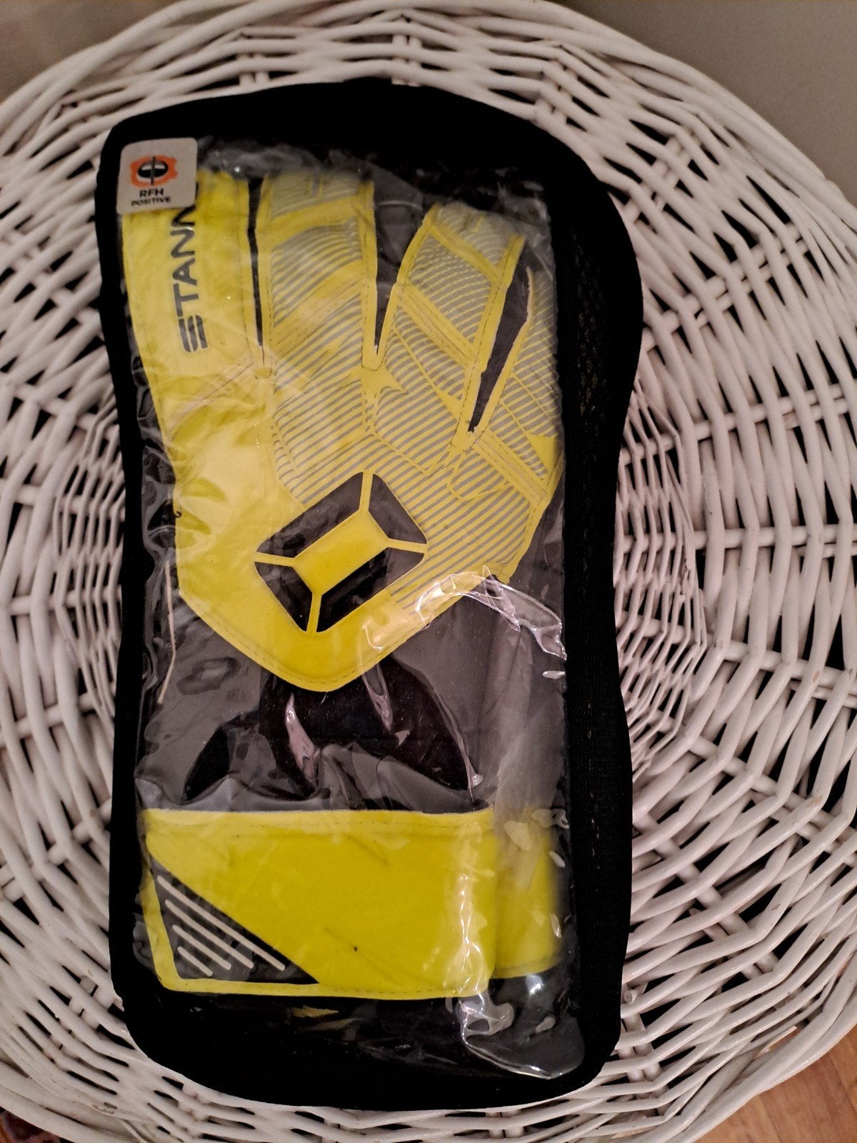 Nieuwe Keepershandschoenen Stanno, Sport en Fitness, Voetbal, Ophalen, Nieuw, Handschoenen