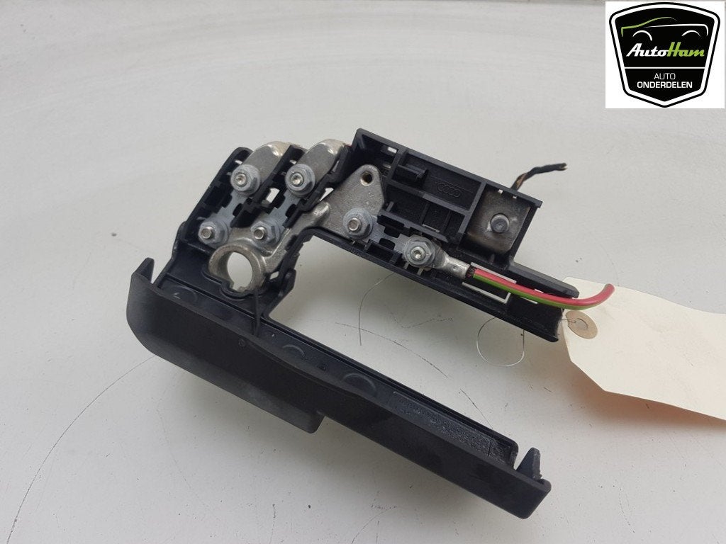FUSIBLE Audi TT (8J3) (01-2006/06-2014) (|8J0915459|), Auto-Union-Straße  1,
85057  Ingolstadt, DE, Info@audi.de, Audi, Utilisé