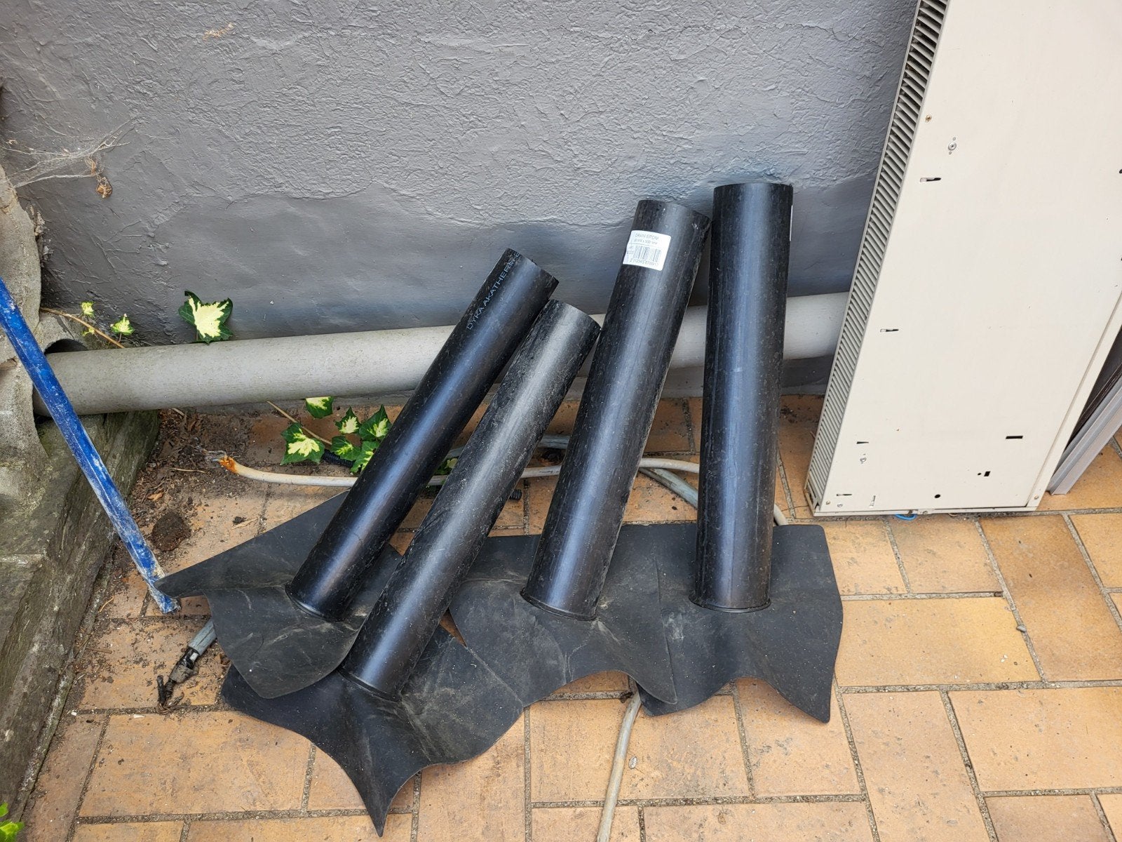 4 x dakdoorvoer Dyka Akatherm, Bricolage & Construction, Enlèvement