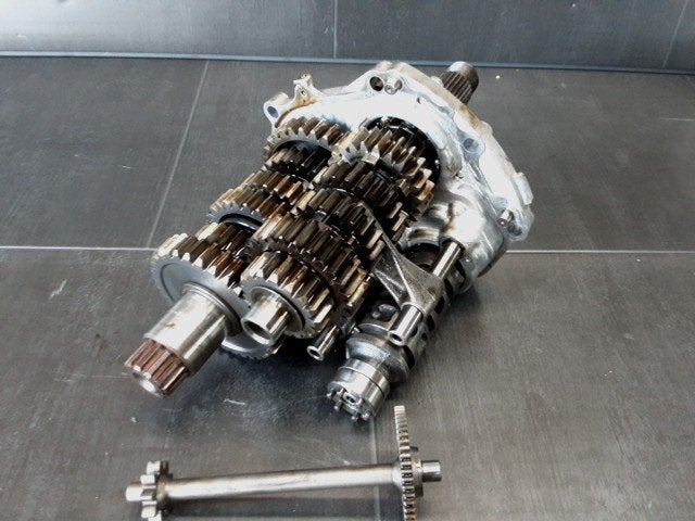 CB1000R 2008 - 2010 Honda Motorblok onderdelen D1-62550, Motoren