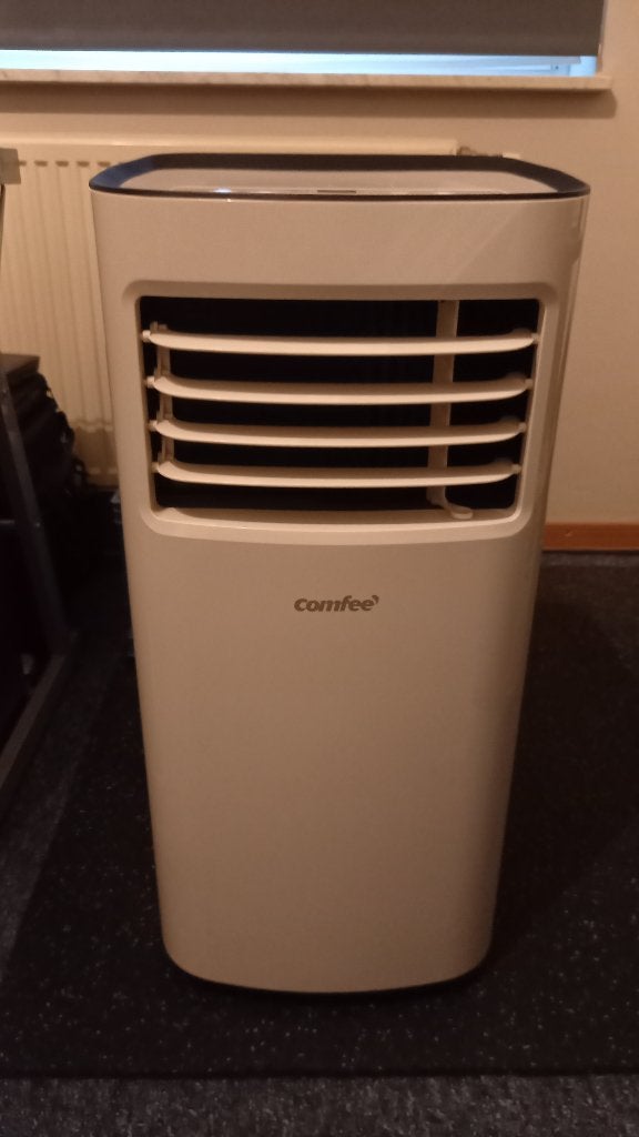 Climatiseur Comfee Mobile 7000 BTU, Minuterie, Refroidissement et Déshumidification, Comme neuf, Enlèvement