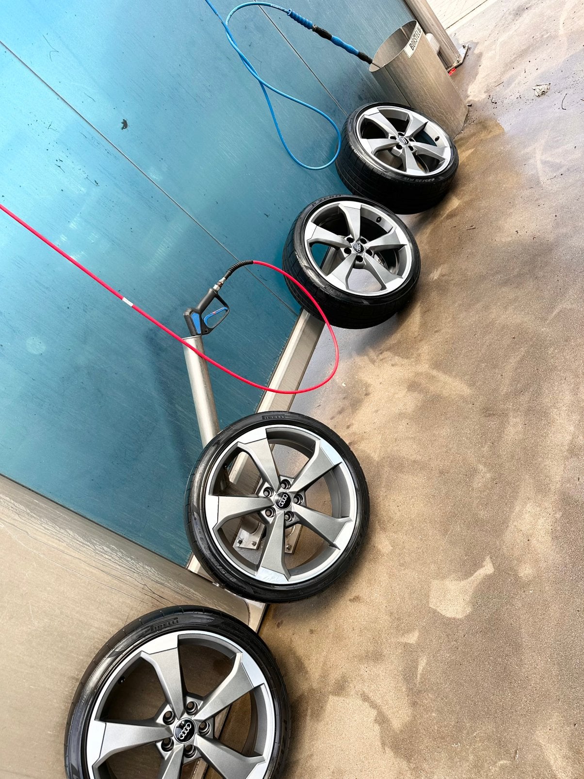 Originel 19 inch Velgen + Banden Eerste eigenaar €1200, 4 Saisons, Véhicule de tourisme, Utilisé, Jante(s)