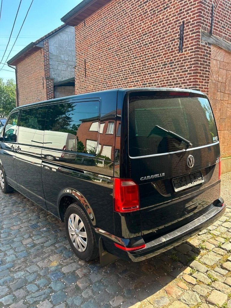 Vw caravelle t6 5 place utilitaire, Auto's, Voorwielaandrijving, Euro 5, Stof, Zwart