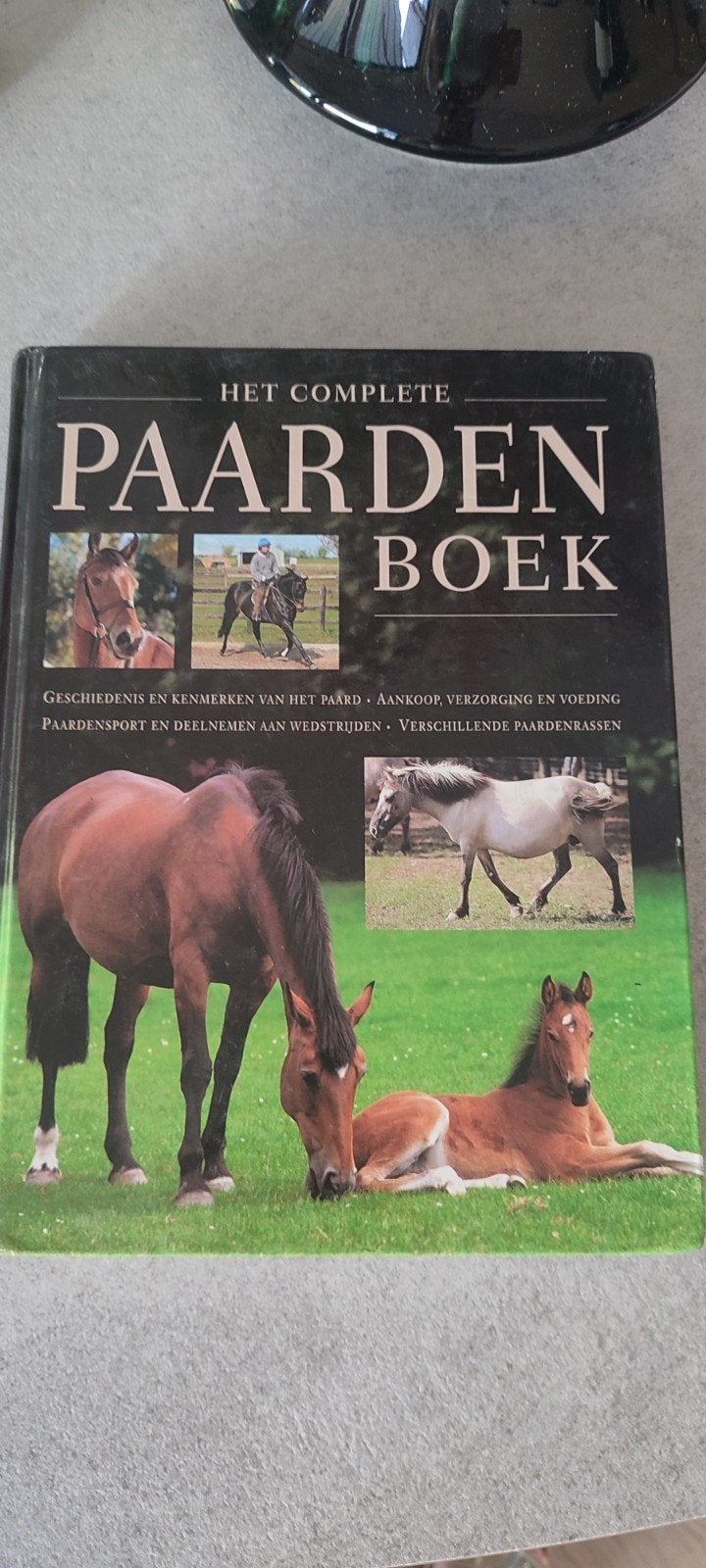 paarden, Boeken, Dieren en Huisdieren, Ophalen of Verzenden, Zo goed als nieuw, Paarden of Pony's
