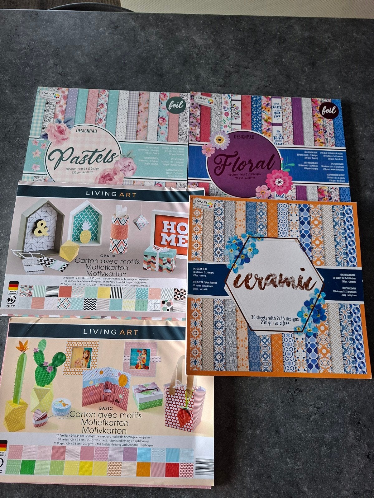 Motief karton, Hobby en Vrije tijd, Scrapbooking, Ophalen, Zo goed als nieuw, Papier of Karton
