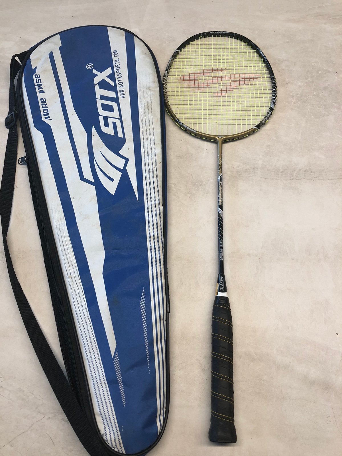 Sotx, badmintonracket (nieuw), Sports & Fitness, Badminton, Enlèvement ou Envoi, Comme neuf