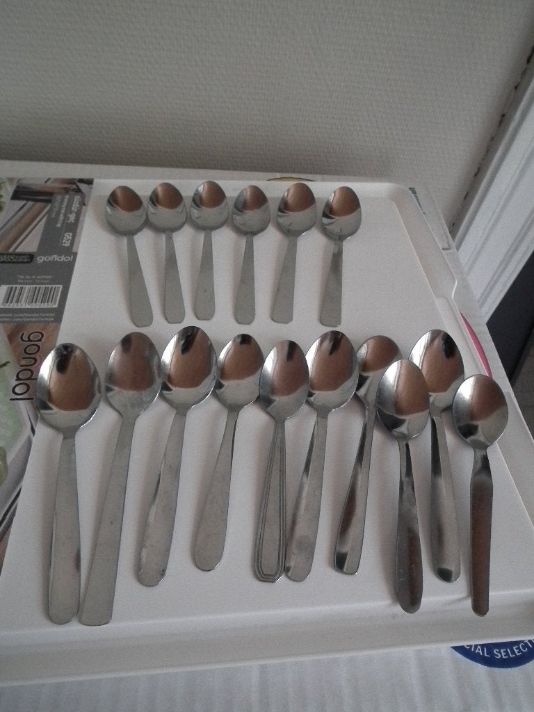 Lot de 16 petites cuillères, Maison & Meubles, Cuisine | Vaisselle, Utilisé, Autres types, Métal, Autres styles