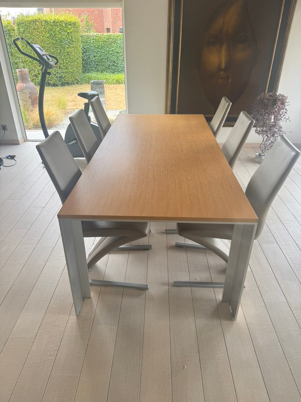 Table à manger Rolf Benz avec chaises en cuir, Enlèvement, Comme neuf