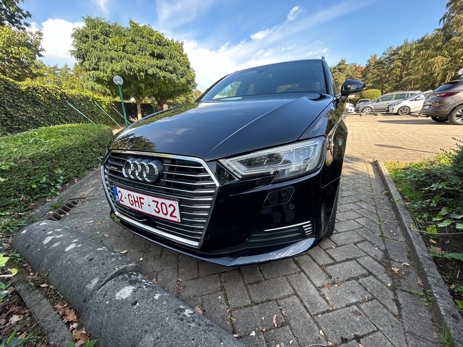Magnifique Audi A3 e-tron hybride S-line adaptative, Autos, Achat, Entretenue par le concessionnaire, Noir, Automatique