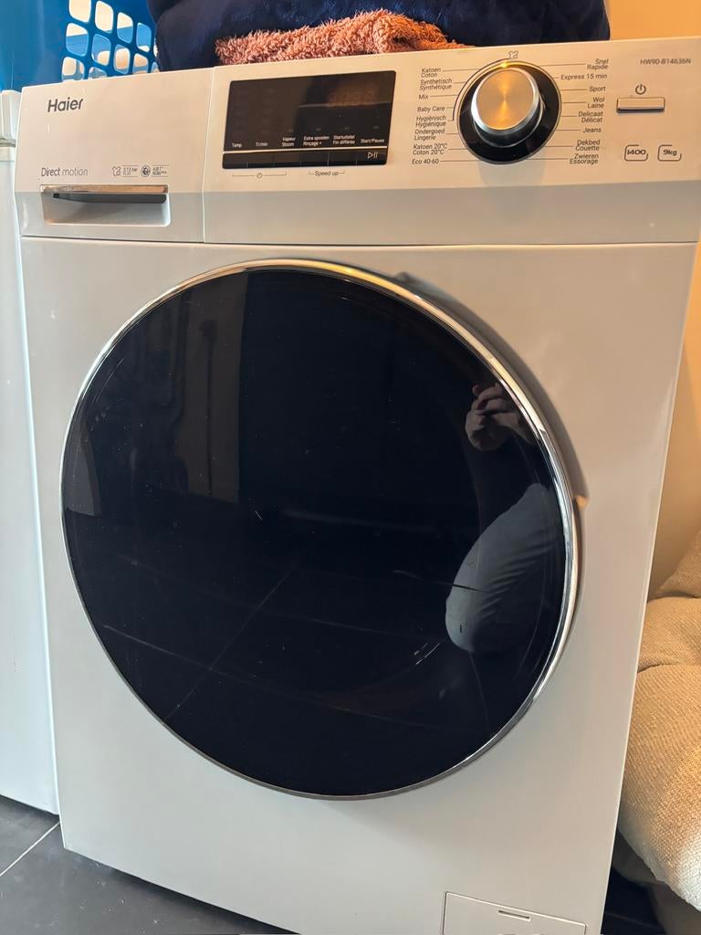 Wasmachine Haier HW90-814636N, Ophalen, Zo goed als nieuw, Voorlader