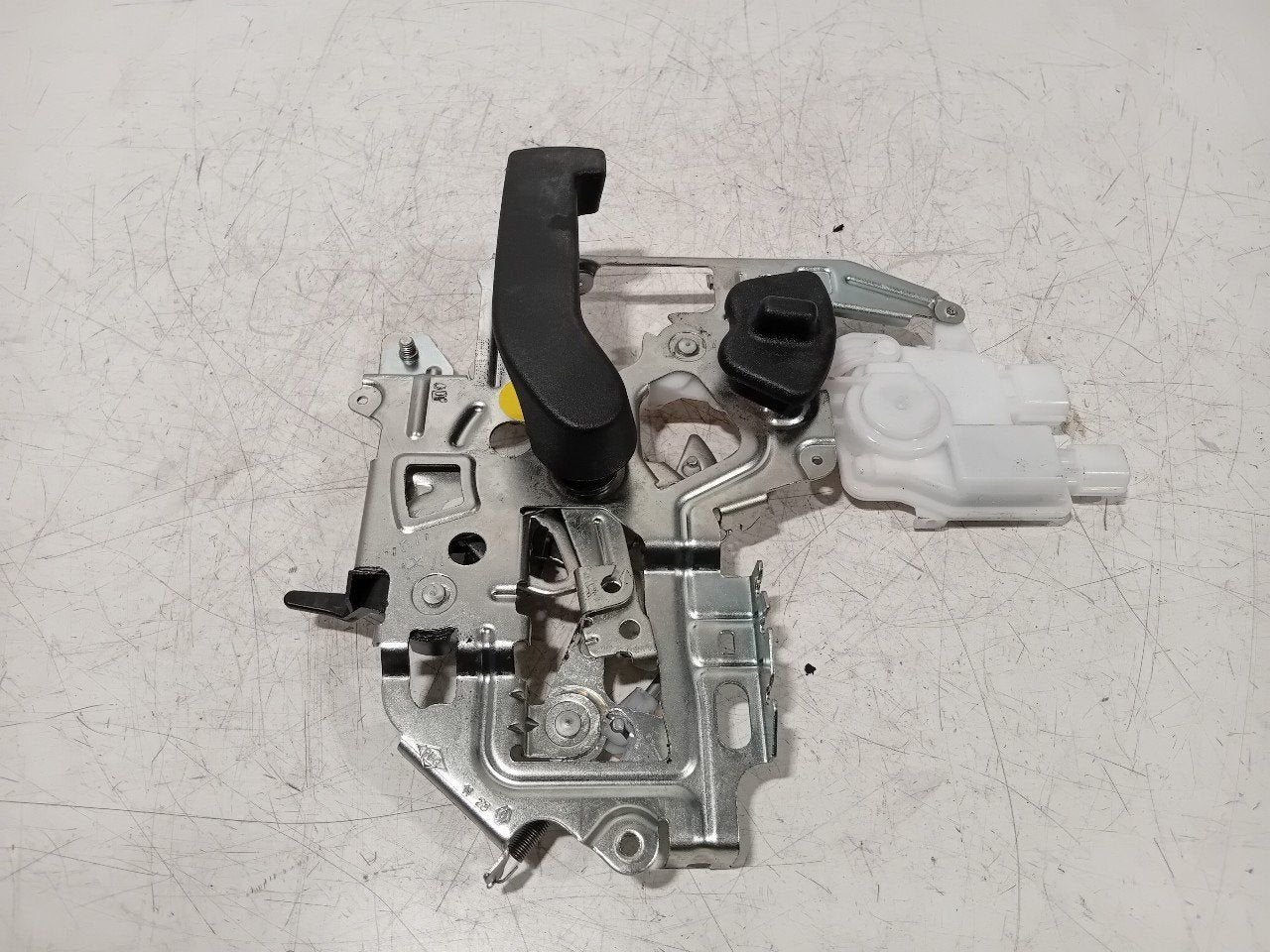 Portiergreep binnen rechts achter Renault Master, Onderdelen@venauto.nl, Van der Ven Autorecycling B.V., Ettenseweg 76, 4706 PB Roosendaal, The Netherlands