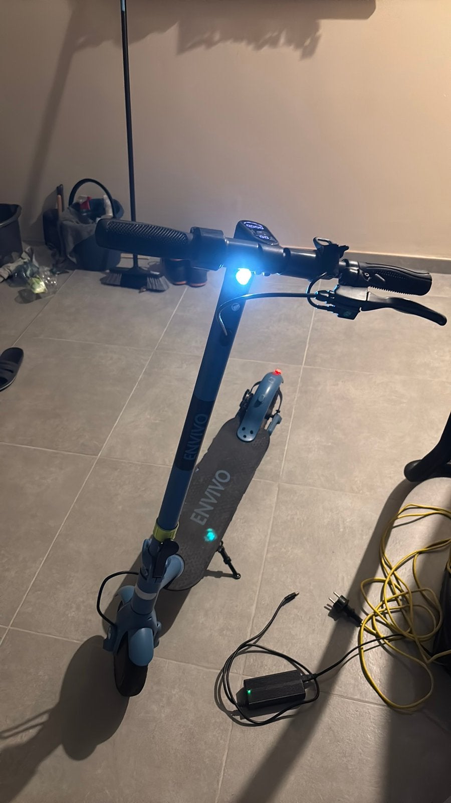 Trottinette électrique, Enlèvement, Comme neuf, Autres types