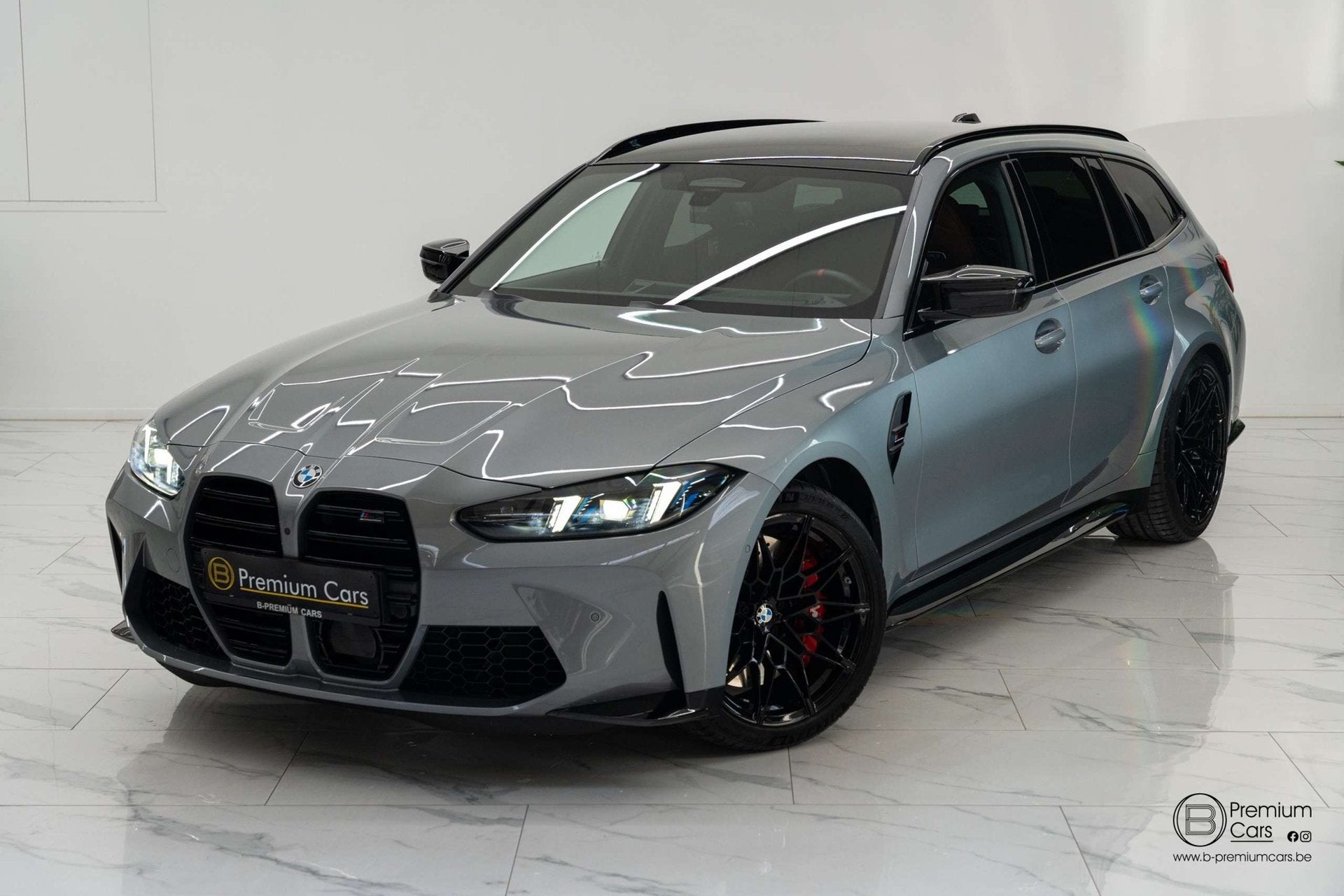 BMW M3 Competition M xDrive Touring Carbon! Full options! Ne, Automaat, Dealer onderhouden, Gebruikt, 2993 cc