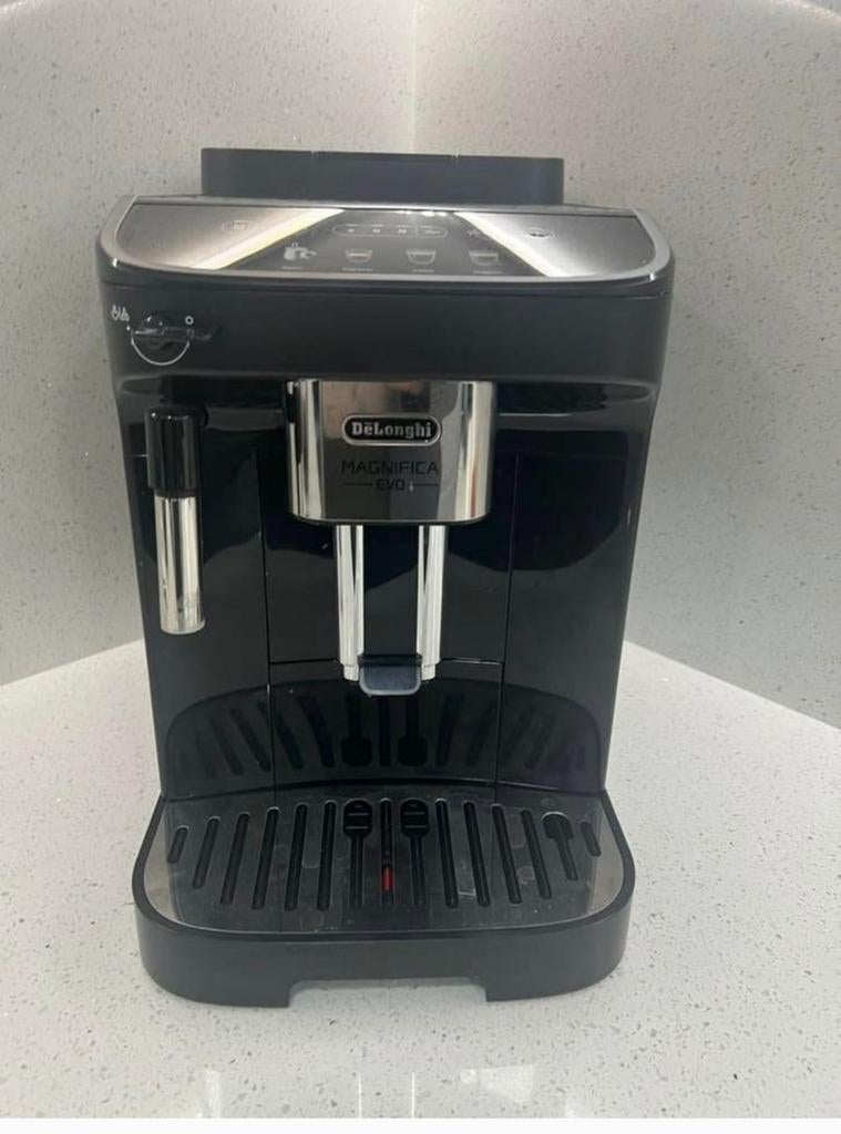 Delonghi koffiemachine, Ophalen, Koffiemachine