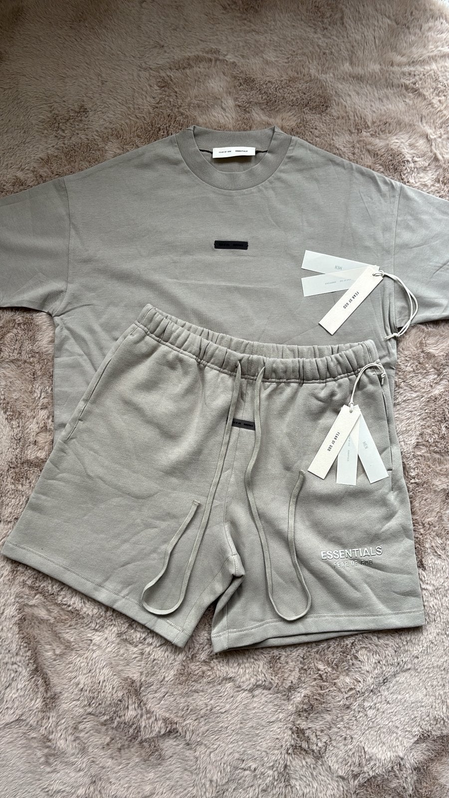 Essentials Fear of God Set - nieuw met labels, Kleding | Heren, Overige Herenkleding, Ophalen of Verzenden, Nieuw
