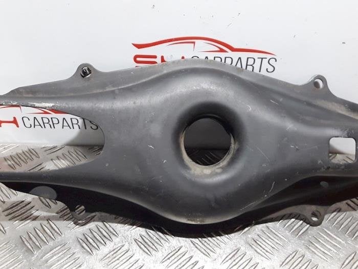 Bras de suspension arrière gauche d'un Mercedes C-Klasse, 3 mois de garantie, Utilisé, -, -
