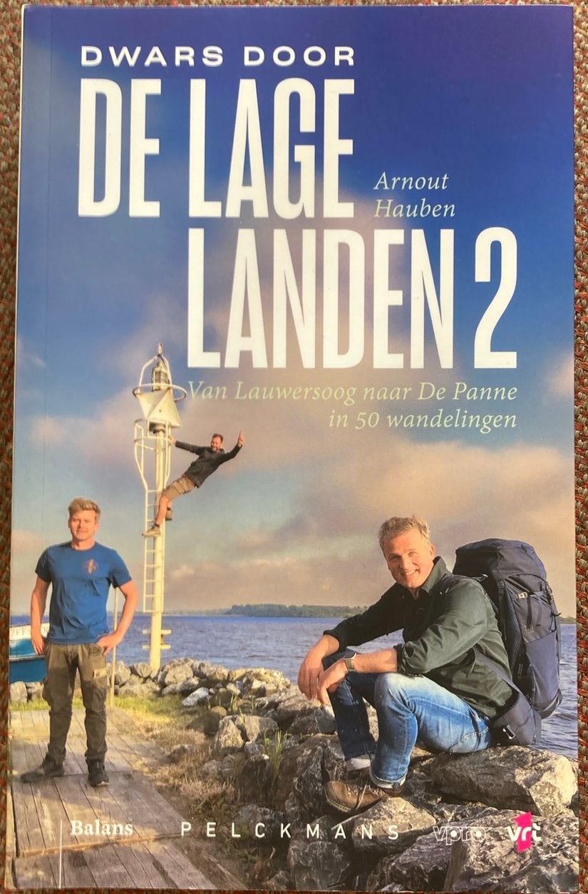 Arnout Hauben - Dwars door de Lage Landen 2, Boeken, Ophalen of Verzenden, Arnout Hauben