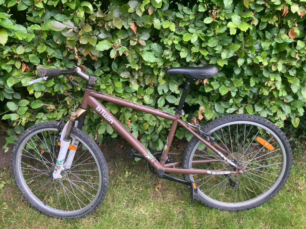 Kids moutenbike met 24inch wielen, Fietsen en Brommers, Fietsen | Mountainbikes en ATB, Gebruikt, Hardtail, Velgrem, Ophalen