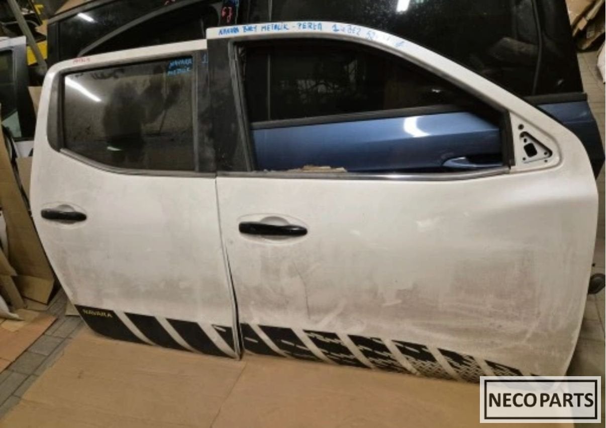 NISSAN NAVARA D23 NP300 PORTIER DEUR VOOR ACHTER RECHTS CAQ, Gebruikt, -, Ophalen of Verzenden, Achter