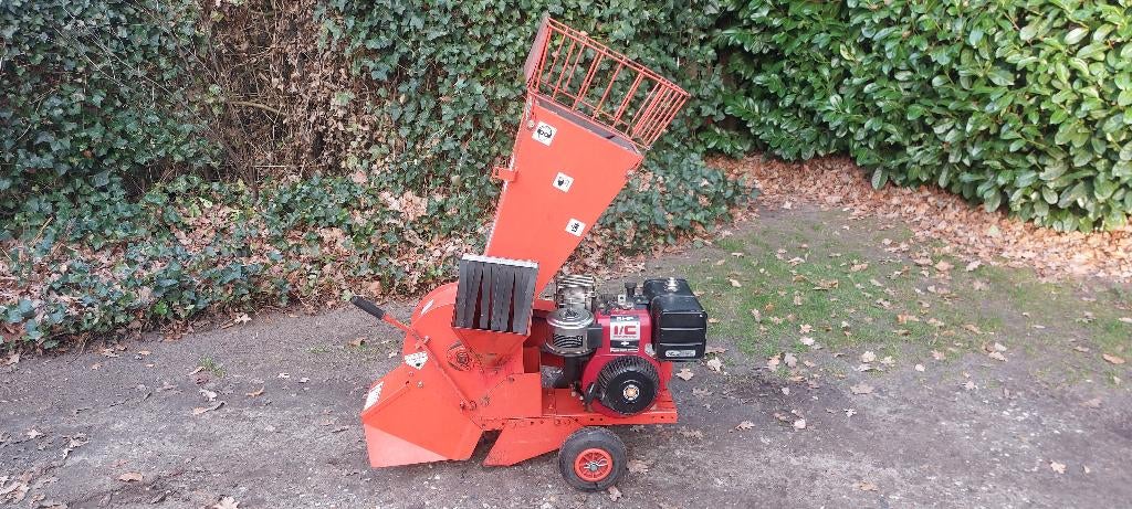 Houthakselaar Caravaggi Bio 80 8 Pk, Ophalen, Gebruikt, Benzine, Briggs & stratton