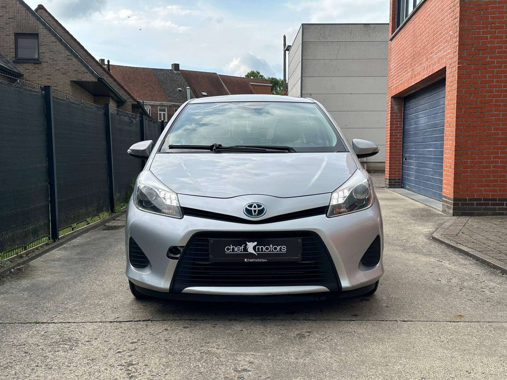 Toyota Yaris Hybrid | Automaat | Airco | Camera | Navi | 54d, Auto's, Toyota, Automaat, 4 zetels, Gebruikt, Overige kleuren